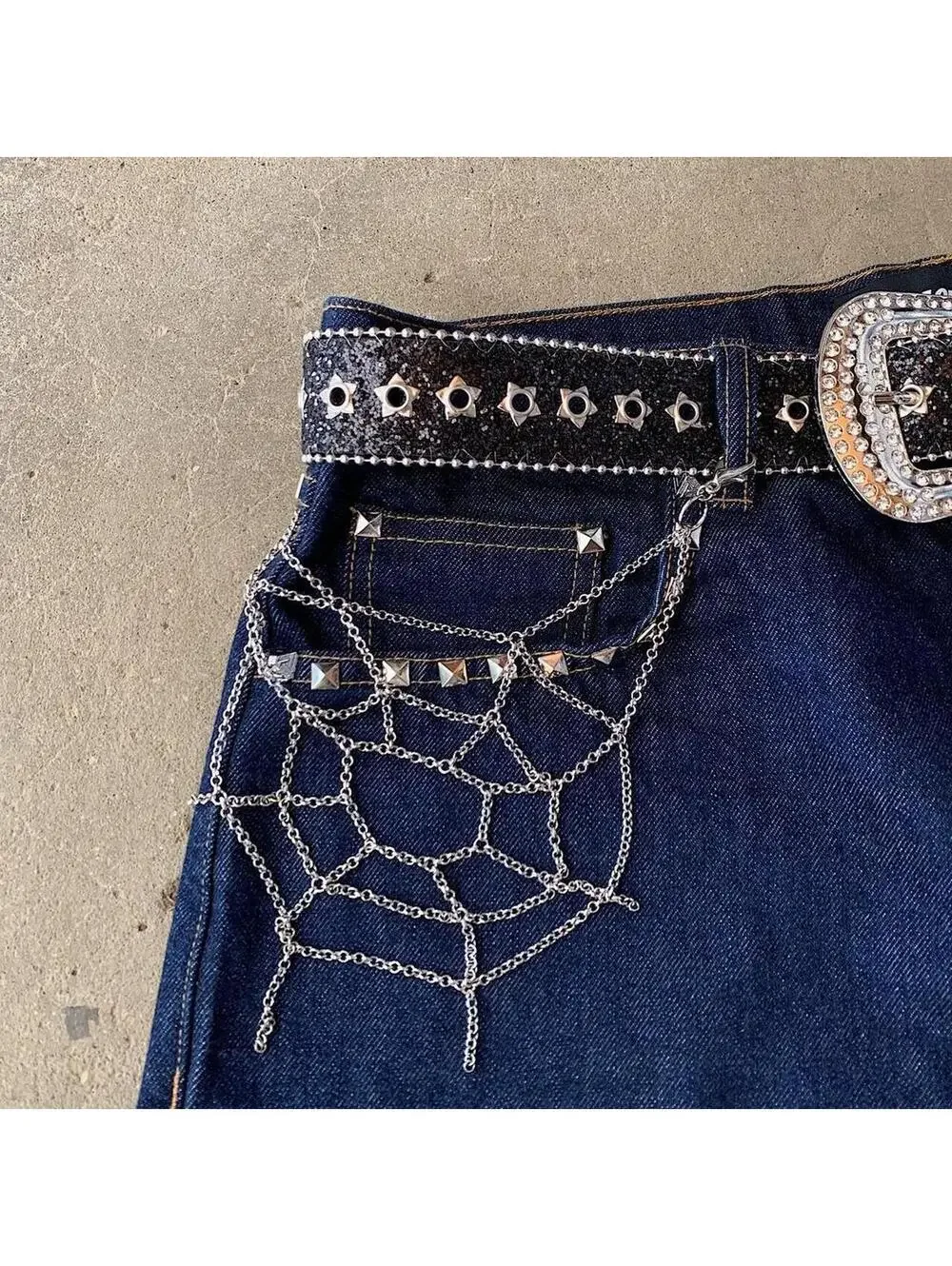 Cyber Y2k style spiderweb ️ silver pocket chain. Punk emo grunge style. This